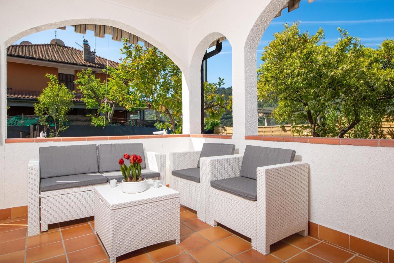 Casa Del Sole: Relax & Charme Nella Riviera Ligure Villa Кампоросо Екстериор снимка